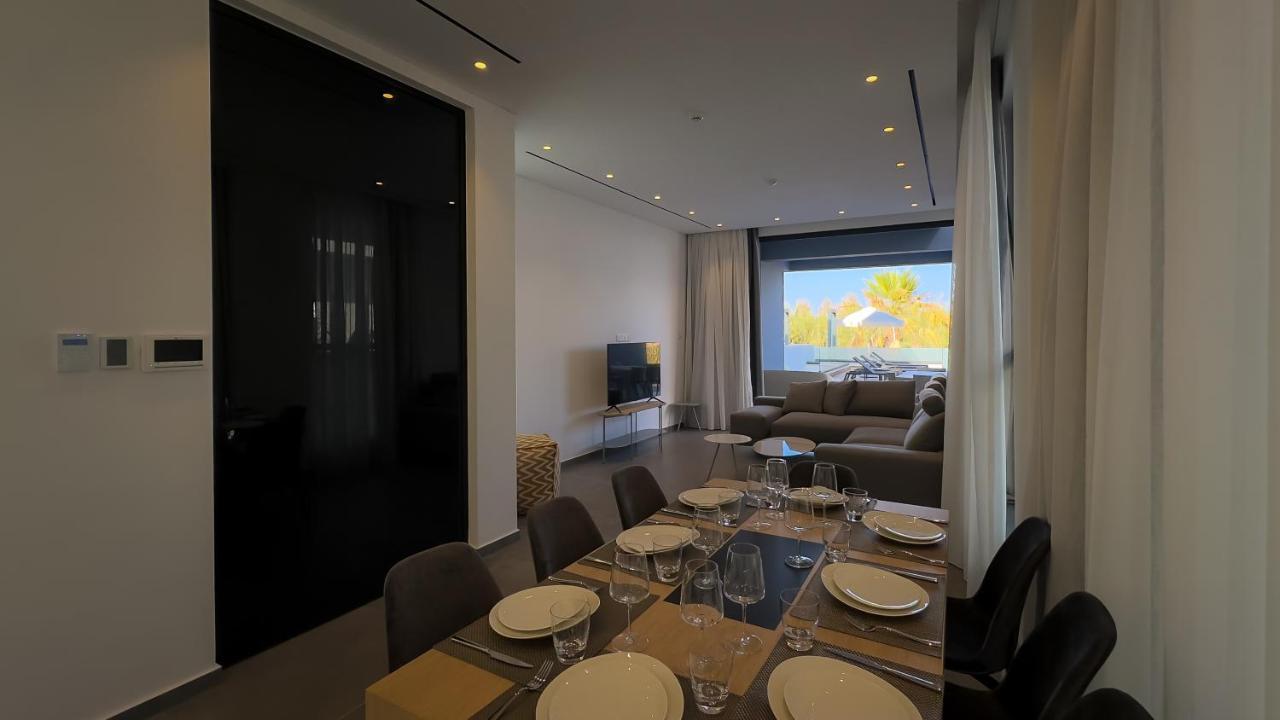 Villa Sunrise Beachfront - 3 Paralimni
