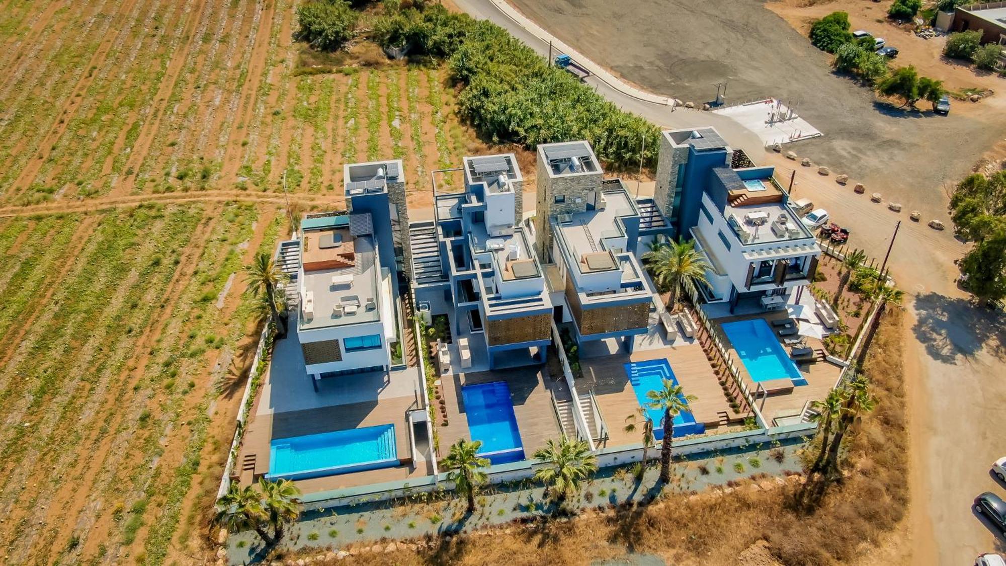 Sunrise Beachfront - 3 *