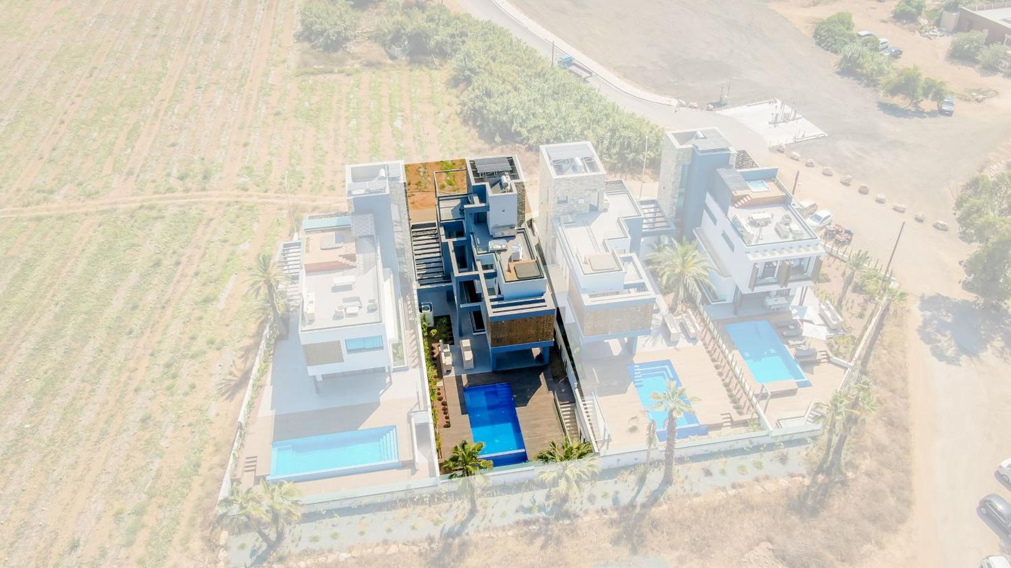 Sunrise Beachfront - 3 * Paralimni